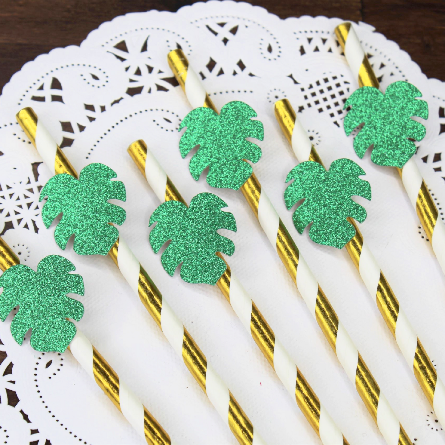 Green Tropical Leaf Paper Straws - Jungle Party - Flamingo Party - Tropical Birthday - Monstera Leaf Paper Straws - Tropical Party Straws