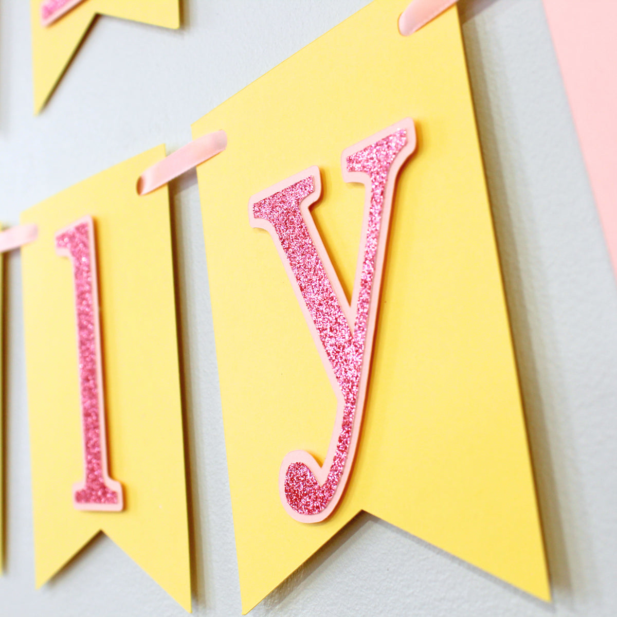 Freshly Graduated Banner, 2026 Custom Lemon Graduation Party Decorations, Personalized Lemonade Grad Garland
