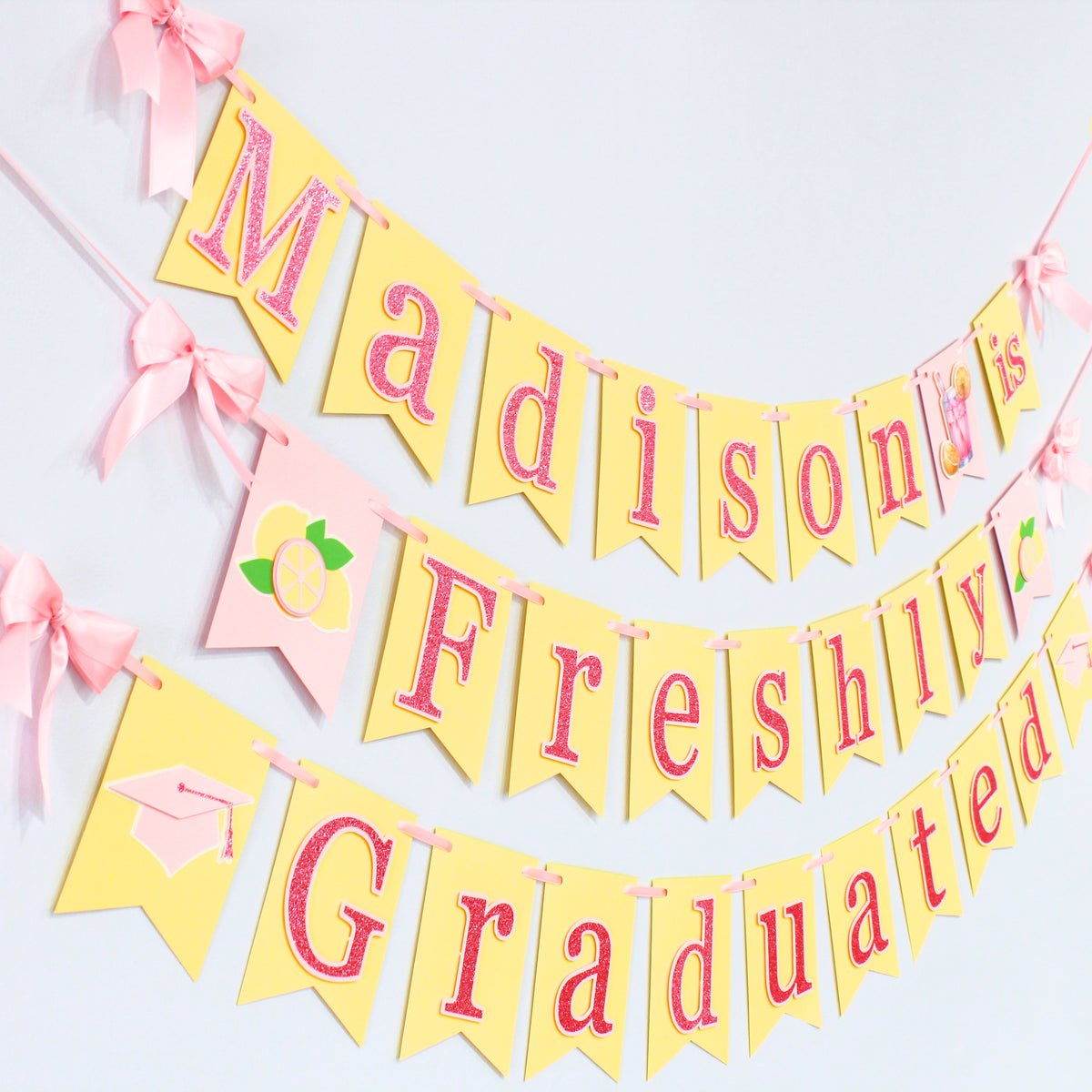 Freshly Graduated Banner, 2026 Custom Lemon Graduation Party Decorations, Personalized Lemonade Grad Garland