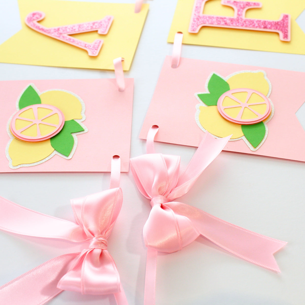 Freshly Graduated Banner, 2026 Custom Lemon Graduation Party Decorations, Personalized Lemonade Grad Garland